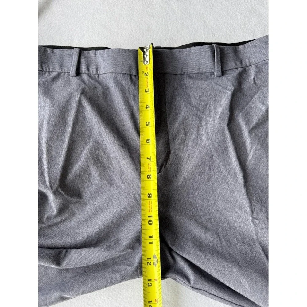 Nike  Golf Shorts Men 42 Gray Stretch Flat Front Performance Outdoor Lightweight